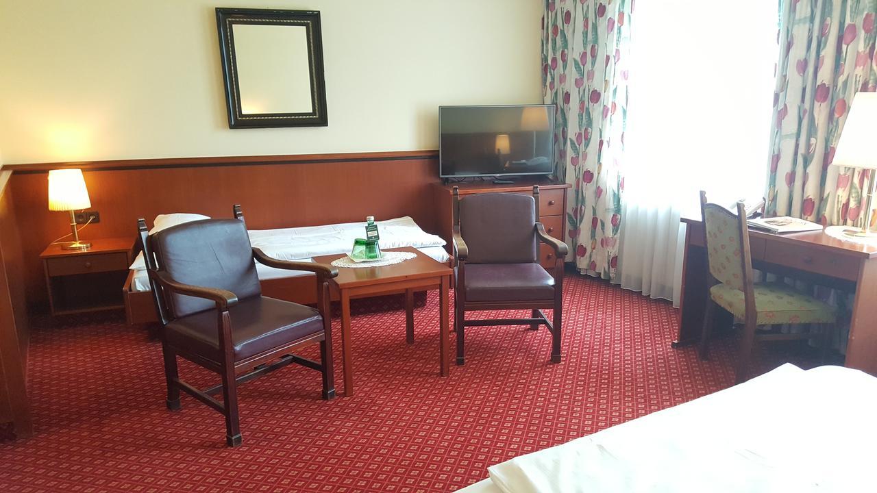 Landhotel Jagdhof Guntramsdorf Dış mekan fotoğraf